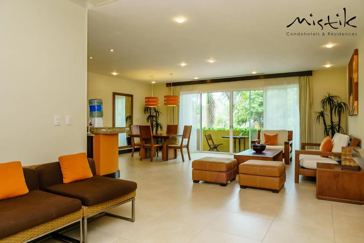 Pueblito Escondido By Mistik Vacation Rentals Playa del Carmen Aparthotel