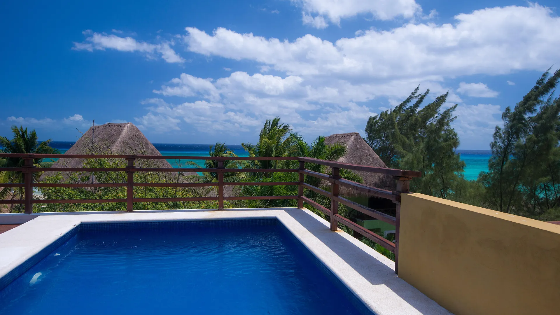 Pueblito Escondido by Mistik Vacation Rentals Playa del Carmen 5*,
