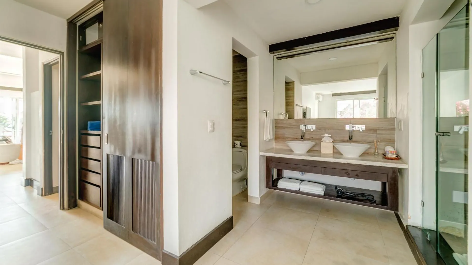 Pueblito Escondido by Mistik Vacation Rentals Playa del Carmen Apartahotel